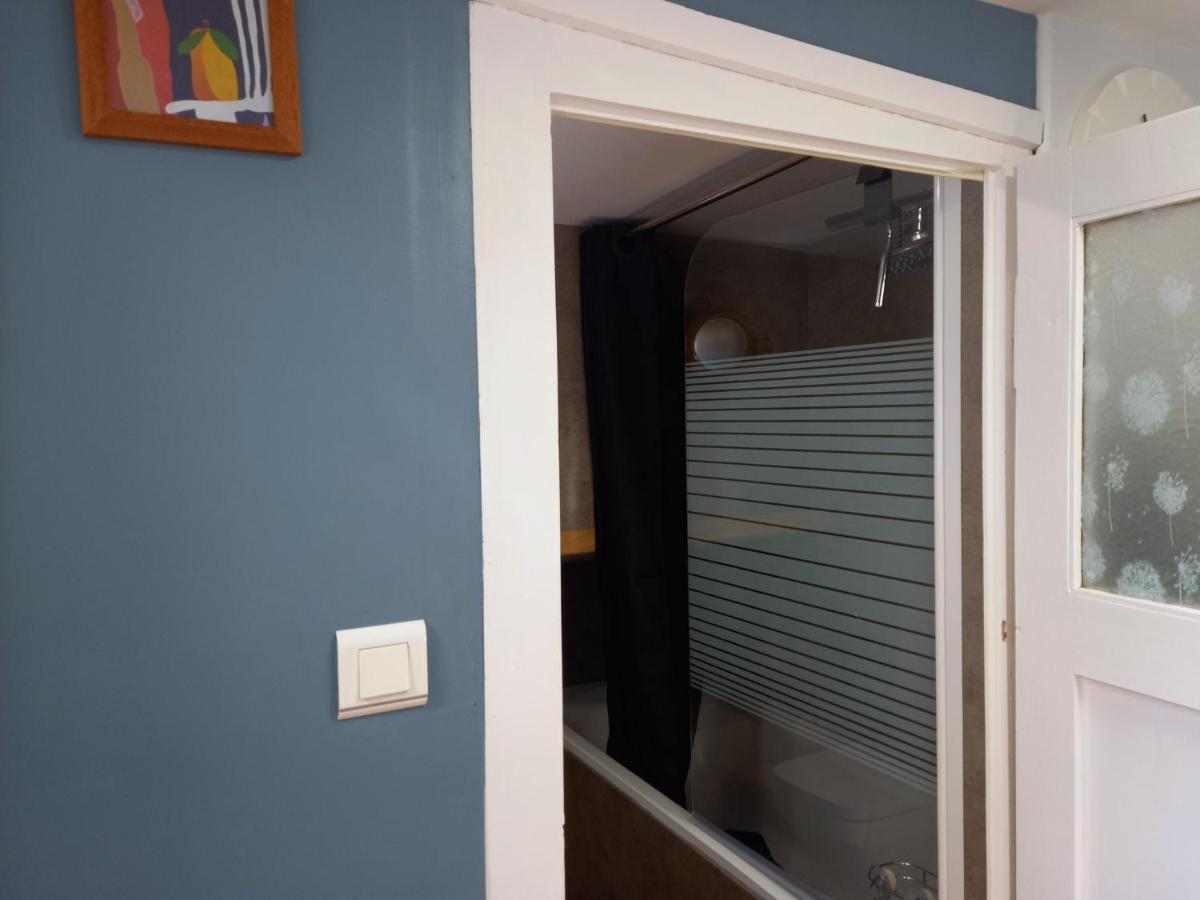 Appartement Atypique Independant Sur Peniche Metz Exterior foto